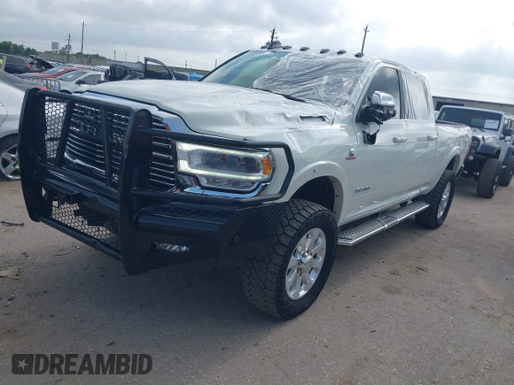 2022 Ram 2500 Laramie with VIN 3C6UR5FL3NG310109, listed as a IAAI auction lot 42169544 with 88,817 mi miles. Bid and sale history available at carsss.com. Image 17.