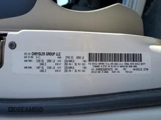 2011 Chrysler Town & Country Touring L z VIN 2A4RR8DG6BR702751, wystawiony jako Copart lot #58541045 z przebiegiem 170 144 mil mil oraz Szkoda całkowita • Salvage title. Historia ofert i sprzedaży dostępna na DreamBid. Obrazek 13.