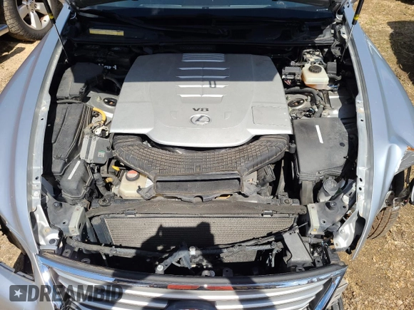 2015 Lexus LS 460 L with VIN JTHGL5EFXF5055498, listed as a Copart auction lot 82579834 with 112,465 mi miles and Salvage title. Bid and sale history available at DreamBid. Image 11.