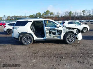 2024 Nissan Pathfinder SL with VIN 5N1DR3CD8RC310010, listed as a IAAI auction lot 41826608 with 6,079 mi miles. Bid and sale history available at carsss.com. Image 13.