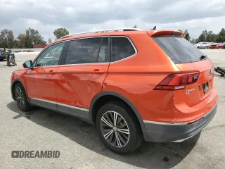 2018 Volkswagen Tiguan SEL with VIN 3VV3B7AX8JM083219, listed as a Copart auction lot 54275945 with 59,780 mi miles and Salvage title. Bid and sale history available at DreamBid. Image 2.