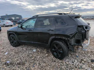 2016 Jeep Cherokee Altitude with VIN 1C4PJMAB8GW375516, listed as a Copart auction lot 88896475 with 73,044 mi miles and Salvage title. Bid and sale history available at DreamBid. Image 2.
