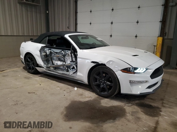2018 Ford Mustang EcoBoost Premium with VIN 1FATP8UH9J5124396, listed as a Copart auction lot 61781055 with 105,036 mi miles and Salvage title. Bid and sale history available at DreamBid. Image 4.