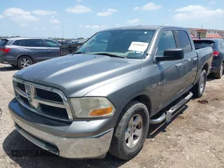 2009 Dodge 1500 SLT z VIN 1D3HB13T69S785965, wystawiony jako IAAI lot #42188507 z przebiegiem 225 314 mil mil oraz . Historia ofert i sprzedaży dostępna na DreamBid. Obrazek 2.
