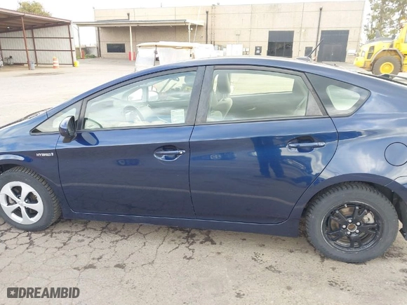 2015 Toyota Prius Four with VIN JTDKN3DU6F0457011, listed as a IAAI auction lot 41823998 with 95,402 mi miles. Bid and sale history available at carsss.com. Image 14.