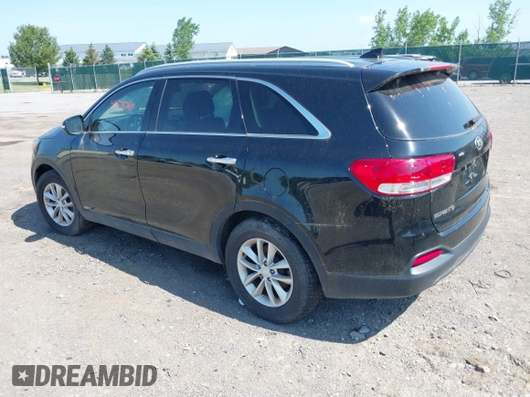 2017 Kia Sorento LX z VIN 5XYPGDA32HG265986, wystawiony jako IAAI lot #42571760 z przebiegiem 108 677 mil mil oraz . Historia ofert i sprzedaży dostępna na DreamBid. Obrazek 3.