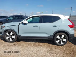 2019 Volvo XC40 Momentum с VIN YV4162UK8K2134852, выставлен на аукционе IAAI как лот 42259540 с пробегом 79 683 миль миль и . История ставок и продаж доступна на DreamBid. Изображение 14.