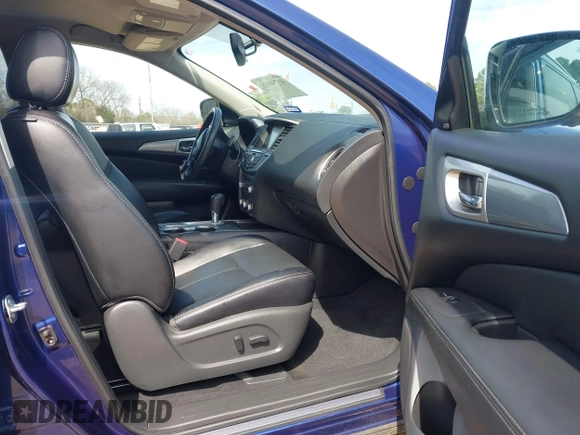 2017 Nissan Pathfinder S with VIN 5N1DR2MN5HC677480, listed as a IAAI auction lot 41730478 with 73,219 mi miles. Bid and sale history available at carsss.com. Image 5.