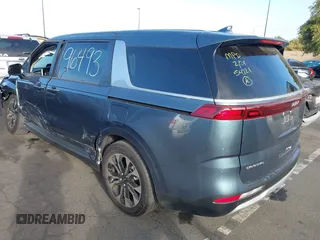 2024 Kia Carnival EX with VIN KNDNC5H30R6434115, listed as a IAAI auction lot 41696493 with 5,782 mi miles. Bid and sale history available at carsss.com. Image 3.