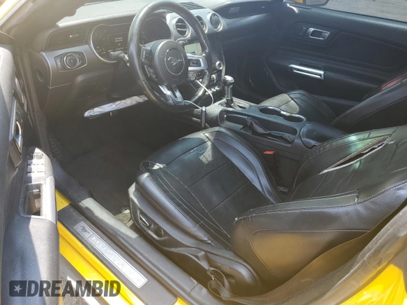 2018 Ford Mustang EcoBoost Premium with VIN 1FATP8UH1J5139393, listed as a Copart auction lot 60925365 with 135,841 mi miles and Clean title. Bid and sale history available at DreamBid. Image 8.