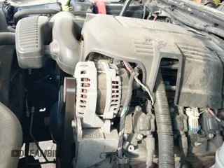 2009 Chevrolet Suburban 2LT z VIN 1GNFC26029R231745, wystawiony jako IAAI lot #43550358 z przebiegiem 388 966 mil mil oraz . Historia ofert i sprzedaży dostępna na DreamBid. Obrazek 12.