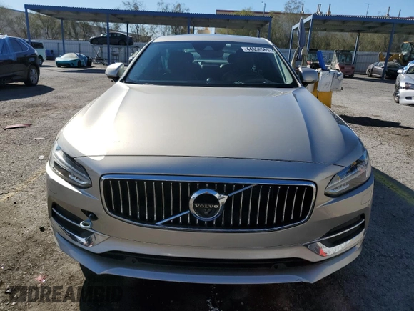2018 Volvo S90 Inscription z VIN LVY992ML2JP005778, wystawiony jako Copart lot #44958565 z przebiegiem 71 110 mil mil oraz Szkoda całkowita • Salvage title. Historia ofert i sprzedaży dostępna na DreamBid. Obrazek 5.