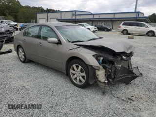 2004 Nissan Maxima SE with VIN 1N4BA41E34C870603, listed as a Copart auction lot 76314524 with 174,147 mi miles and Salvage Title. Bid and sale history available at carsss.com. Image 4.