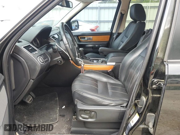 2011 Land Rover Range Rover Sport HSE LUX with VIN SALSK2D42BA270249, listed as a Copart auction lot 54791265 with 172,242 mi miles and Clean Title. Bid and sale history available at carsss.com. Image 7.