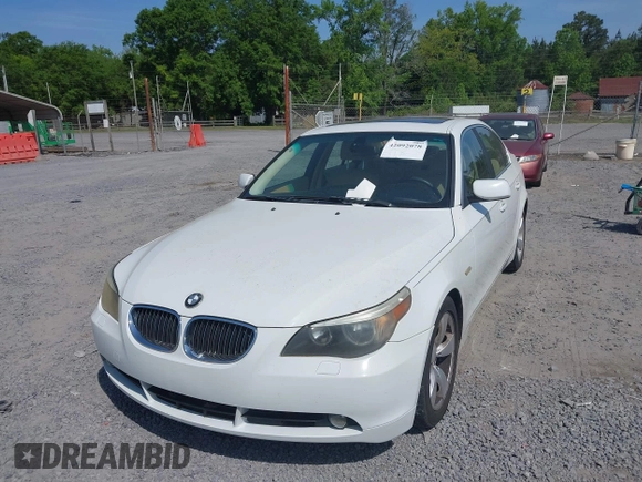 2007 BMW 5 Series 525i with VIN WBANE53597CY04993, listed as a IAAI auction lot 42092078 with 113,698 mi miles and . Bid and sale history available at carsss.com. Image 6.