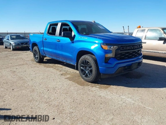 2022 Chevrolet Silverado 1500 Custom with VIN 3GCPDBEK3NG631658, listed as a IAAI auction lot 41647603 with 1 mi miles. Bid and sale history available at carsss.com. Image 1.