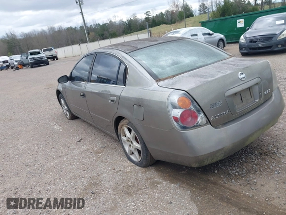 2003 Nissan Altima S with VIN 1N4AL11D93C100402, listed as a IAAI auction lot 41846055 with 234,662 mi miles. Bid and sale history available at carsss.com. Image 3.