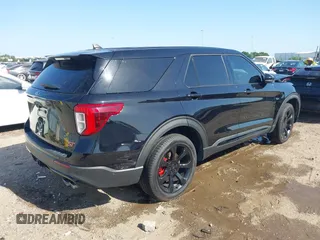 2022 Ford Explorer ST z VIN 1FM5K8GC1NGA40631, wystawiony jako IAAI lot #42009716 z przebiegiem 37 700 mil mil oraz . Historia ofert i sprzedaży dostępna na DreamBid. Obrazek 4.