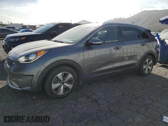2018 Kia Niro Touring with VIN KNDCE3LC5J5132391, listed as a Copart auction lot 86009974 with 175,641 mi miles and Clean Title. Bid and sale history available at carsss.com. Image 1.
