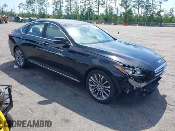 2015 Hyundai Genesis 3.8L with VIN KMHGN4JE5FU063075, listed as a IAAI auction lot 42043518 with 135,079 mi miles. Bid and sale history available at carsss.com. Image 1.