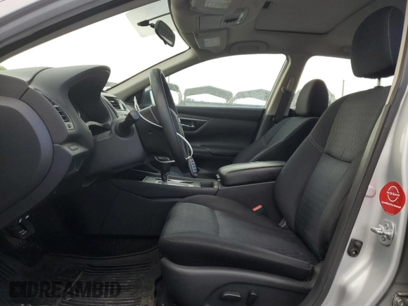 2017 Nissan Altima SR с VIN 1N4AL3AP8HN325928, выставлен на аукционе Copart как лот 56838225 с пробегом 144 647 миль миль и Списание • Salvage title. История ставок и продаж доступна на DreamBid. Изображение 7.
