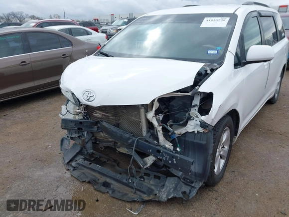 2013 Toyota Sienna LE AAS with VIN 5TDKK3DC1DS382812, listed as a IAAI auction lot 41910799 with 178,315 mi miles and . Bid and sale history available at DreamBid. Image 6.