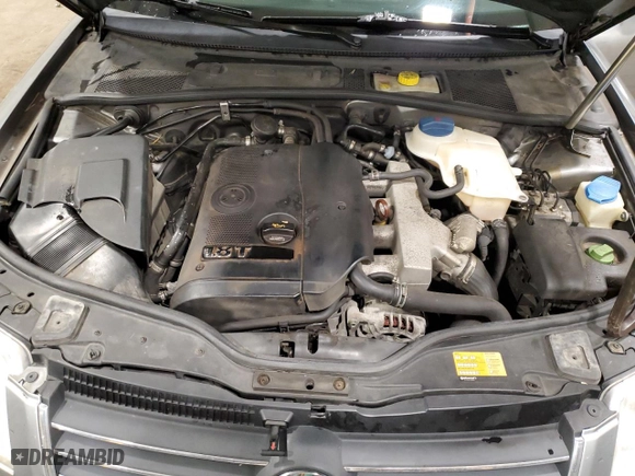 2003 Volkswagen Passat GLS with VIN WVWPD63B53P283672, listed as a Copart auction lot 84268454 with 134,875 mi miles and Salvage Title. Bid and sale history available at carsss.com. Image 11.