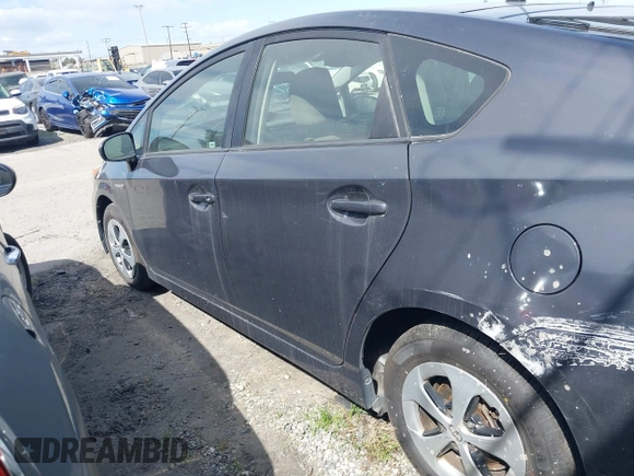2015 Toyota Prius Four z VIN JTDKN3DU7F2003225, wystawiony jako IAAI lot #41741030 z przebiegiem 195 090 mil mil oraz . Historia ofert i sprzedaży dostępna na DreamBid. Obrazek 14.