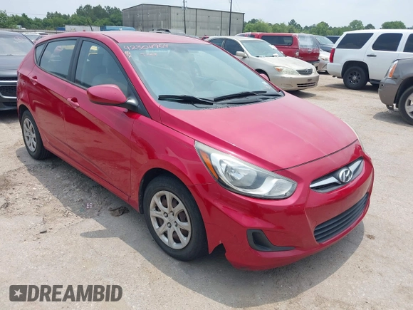 2013 Hyundai Accent GS z VIN KMHCT5AE3DU118162, wystawiony jako IAAI lot #42304964 z przebiegiem 144 815 mil mil oraz . Historia ofert i sprzedaży dostępna na DreamBid. Obrazek 1.
