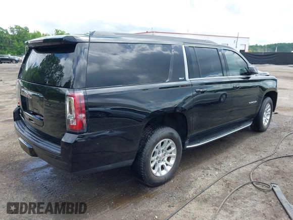 2019 GMC Yukon XL SLT z VIN 1GKS2GKC0KR394301, wystawiony jako IAAI lot #42255631 z przebiegiem 149 222 mil mil oraz . Historia ofert i sprzedaży dostępna na DreamBid. Obrazek 4.