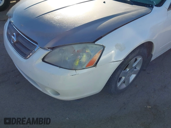 2002 Nissan Altima S with VIN 1N4AL11E22C269085, listed as a IAAI auction lot 41454883 with 236,297 mi miles. Bid and sale history available at carsss.com. Image 6.