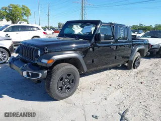 2024 Jeep Gladiator Sport S with VIN 1C6HJTAG6RL111586, listed as a IAAI auction lot 41833397 with 2,452 mi miles. Bid and sale history available at carsss.com. Image 2.