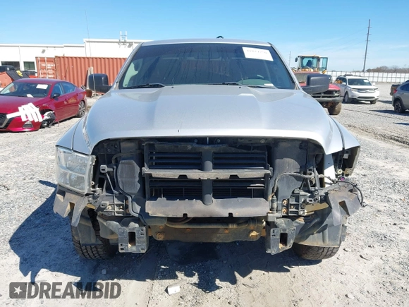 2018 Ram 1500 Express with VIN 1C6RR6FT8JS132373, listed as a IAAI auction lot 41824250 with 196,671 mi miles and . Bid and sale history available at DreamBid. Image 12.