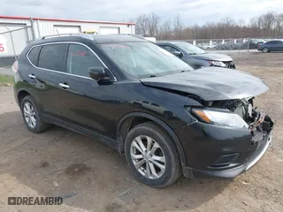 2016 Nissan Rogue S with VIN KNMAT2MV0GP710160, listed as a IAAI auction lot 42026668 with 172,517 mi miles. Bid and sale history available at carsss.com. Image 1.