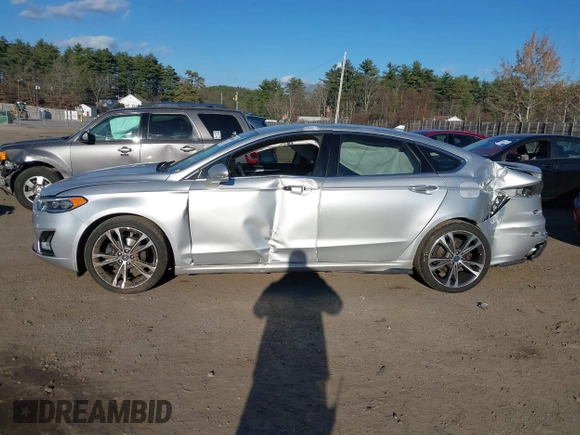 2019 Ford Fusion Titanium with VIN 3FA6P0K97KR269817, listed as a IAAI auction lot 40880869 with 93,025 mi miles. Bid and sale history available at carsss.com. Image 14.