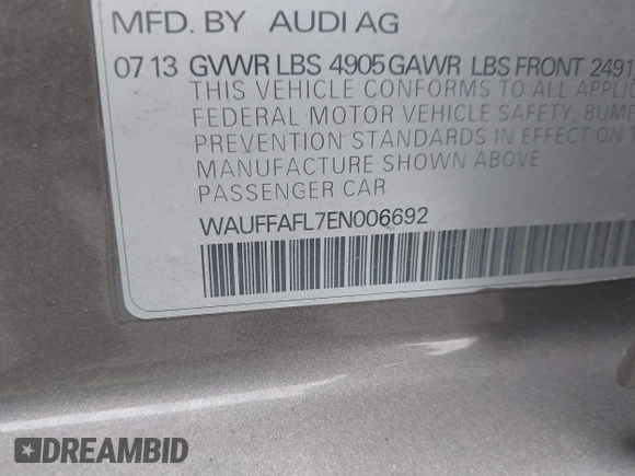 2014 Audi A4 Premium Plus z VIN WAUFFAFL7EN006692, wystawiony jako IAAI lot #42354027 z przebiegiem 99 560 mil mil oraz . Historia ofert i sprzedaży dostępna na DreamBid. Obrazek 9.