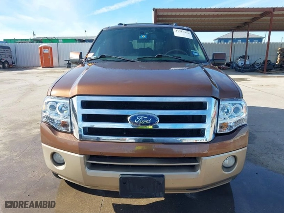 2012 Ford Expedition XLT with VIN 1FMJU1H52CEF24669, listed as a IAAI auction lot 41315230 with 175,399 mi miles. Bid and sale history available at carsss.com. Image 13.