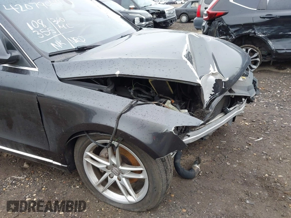 2014 Audi Q5 Premium Plus with VIN WA1LFAFP1EA004978, listed as a IAAI auction lot 42079044 with 108,355 mi miles. Bid and sale history available at carsss.com. Image 19.