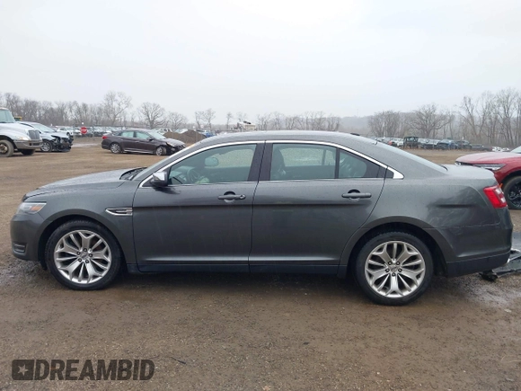 2016 Ford Taurus Limited z VIN 1FAHP2F89GG120233, wystawiony jako IAAI lot #41941549 z przebiegiem 108 871 mil mil oraz . Historia ofert i sprzedaży dostępna na DreamBid. Obrazek 15.