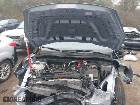 2022 Ford Escape SE z VIN 1FMCU0G66NUA90987, wystawiony jako IAAI lot #41527854 z przebiegiem 16 959 mil mil oraz . Historia ofert i sprzedaży dostępna na DreamBid. Obrazek 10.