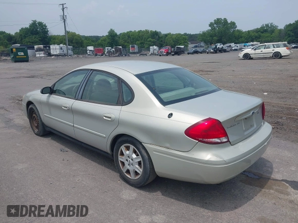 2007 Ford Taurus SE with VIN 1FAFP53U47A103742, listed as a IAAI auction lot 42508685 with 173,590 mi miles and . Bid and sale history available at DreamBid. Image 3.