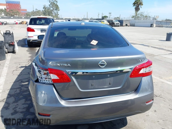 2015 Nissan Sentra SV z VIN 3N1AB7AP6FL681976, wystawiony jako IAAI lot #41900869 z przebiegiem Nie podano mil oraz . Historia ofert i sprzedaży dostępna na DreamBid. Obrazek 16.