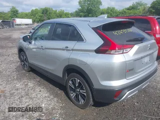 2024 Mitsubishi Eclipse Cross SE с VIN JA4ATWAA3RZ037178, выставлен на аукционе IAAI как лот 42439584 с пробегом 30 205 миль миль и . История ставок и продаж доступна на DreamBid. Изображение 3.