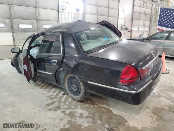 2005 Mercury Grand Marquis GS with VIN 2MEFM74W55X618945, listed as a Copart auction lot 39129284 with 161,933 mi miles and Non Repairable. Bid and sale history available at carsss.com. Image 2.
