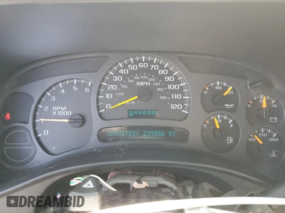 2003 Chevrolet Suburban Z71 z VIN 1GNFK16T83J249213, wystawiony jako Copart lot #58622085 z przebiegiem 239 586 mil mil oraz Czysty tytuł • Clean title. Historia ofert i sprzedaży dostępna na DreamBid. Obrazek 9.