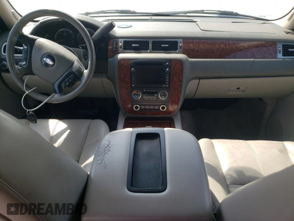 2007 Chevrolet Suburban LTZ with VIN 3GNFK16Y67G210719, listed as a Copart auction lot 47458853 with 225,410 mi miles and Salvage Title. Bid and sale history available at carsss.com. Image 8.