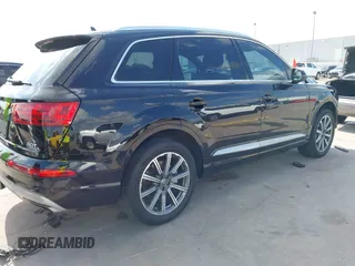 2017 Audi Q7 Premium Plus with VIN WA1LAAF75HD047186, listed as a IAAI auction lot 42280297 with 85,492 mi miles and . Bid and sale history available at DreamBid. Image 4.