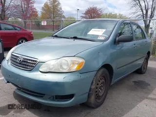 2007 Toyota Corolla CE with VIN 2T1BR32E07C722674, listed as a IAAI auction lot 42044075 with 171,652 mi miles and . Bid and sale history available at carsss.com. Image 2.