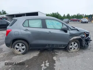 2020 Chevrolet Trax LS z VIN 3GNCJNSBXLL272365, wystawiony jako IAAI lot #40698380 z przebiegiem 39 306 mil mil oraz . Historia ofert i sprzedaży dostępna na DreamBid. Obrazek 14.