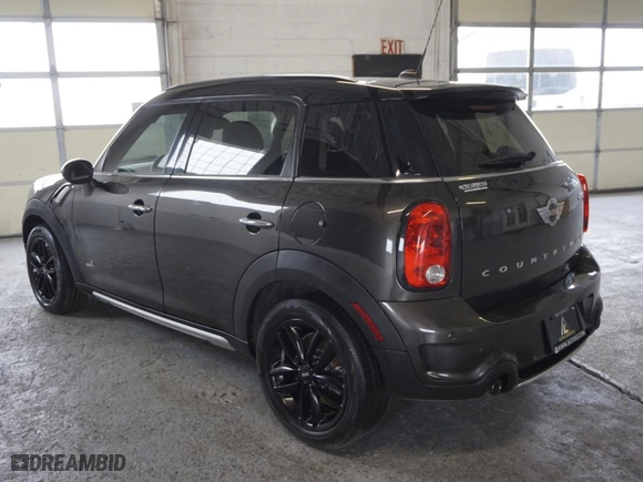2016 MINI Cooper Countryman S with VIN WMWZC5C55GWU00997, listed as a Copart auction lot 48536605 with 41,217 mi miles and Salvage Title. Bid and sale history available at carsss.com. Image 4.